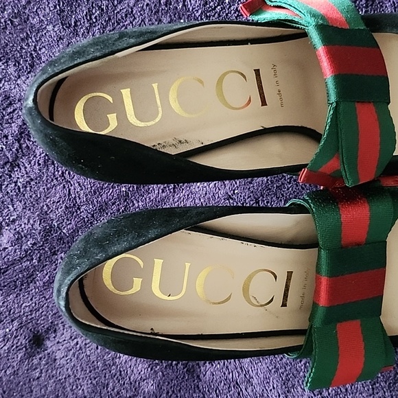 Shoes - Picture 5 of 9